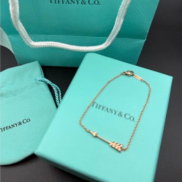 Rare Tiffany & Co. Arrow Bracelet Rubedo Rose Gold – Retired, Authenticated - Picture 2 of 8